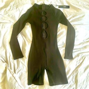 Fashion nova sculpting bodysuit